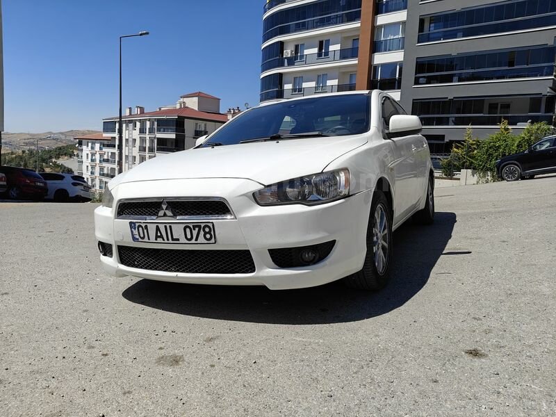 Sahibinden Mitsubishi Lancer 1.6 Invite 2011 Model