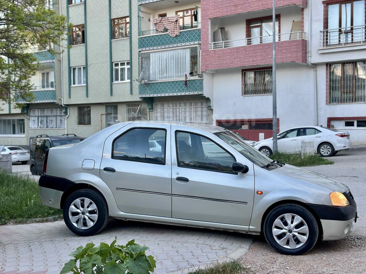 Galeriden Dacia Logan 1.4 Ambiance 2005 Model Elazığ 4