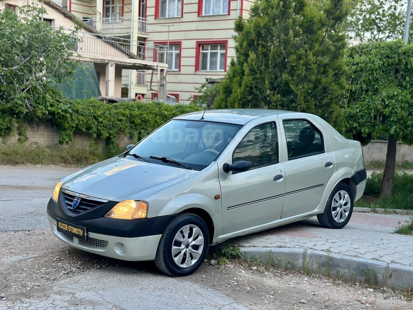 Galeriden Dacia Logan 1.4 Ambiance 2005 Model Elazığ 2