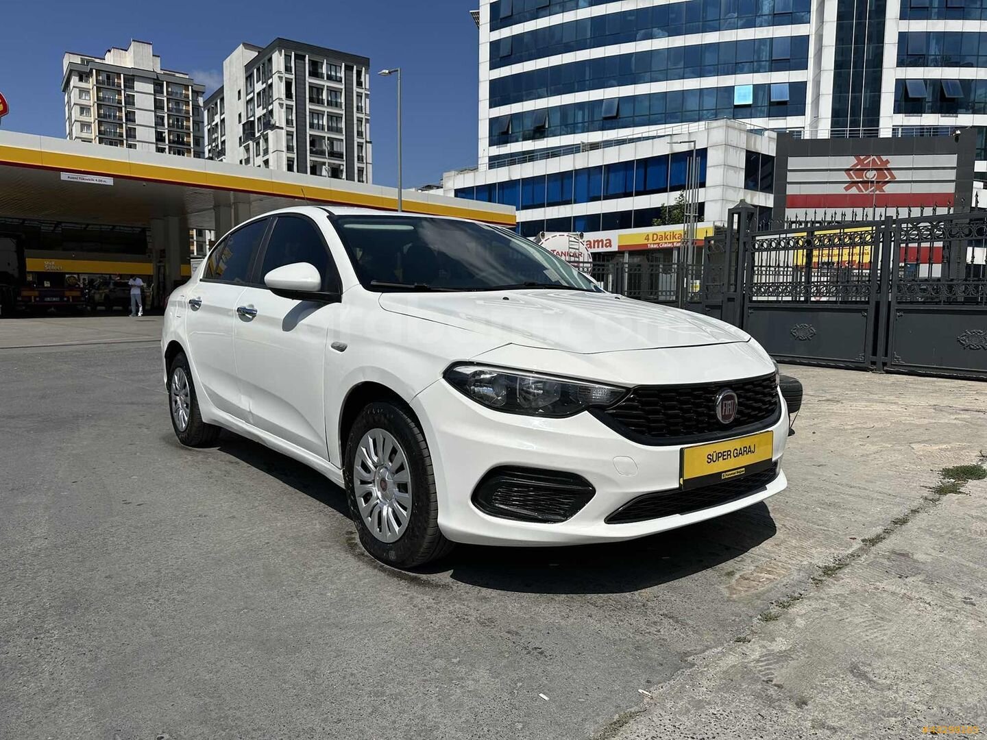 Galeriden Fiat Egea 1.6 Multijet Easy 2020 Model İstanbul 142.000 km Beyaz 1