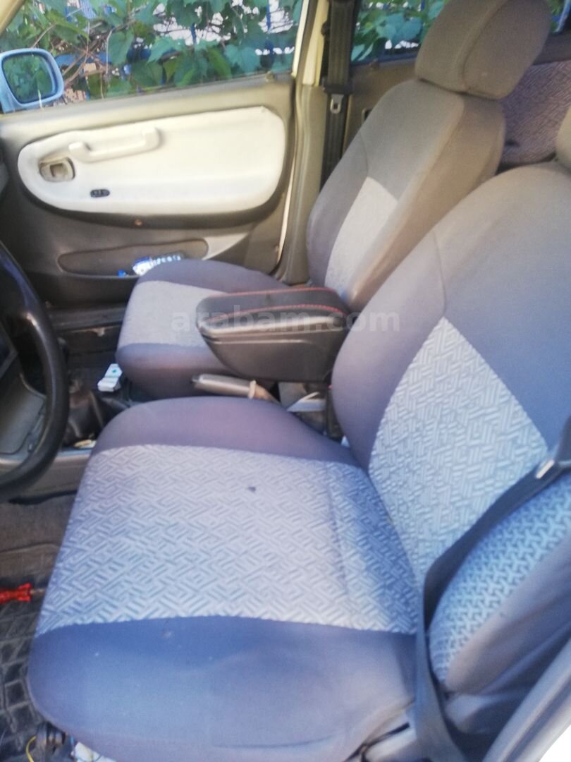 Sahibinden Daewoo Nexia 1.5 GLX 1996 Model İstanbul 300.000 km Beyaz 3