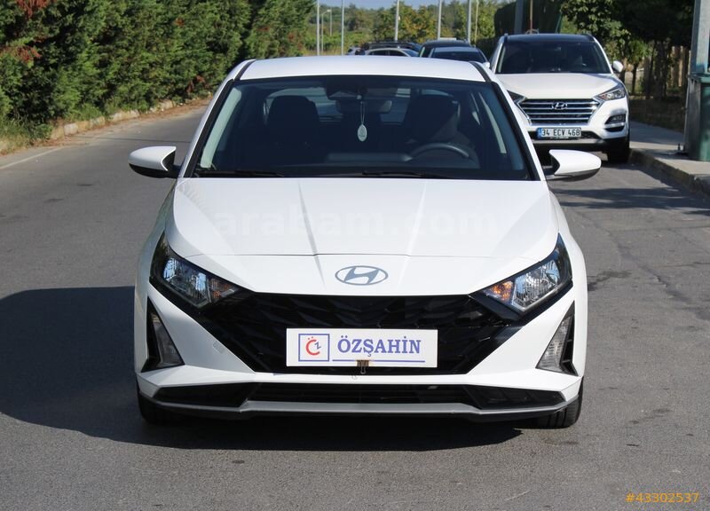 Galeriden Hyundai i20 1.0 T-GDI Jump 2025 Model İstanbul 65.500 KM