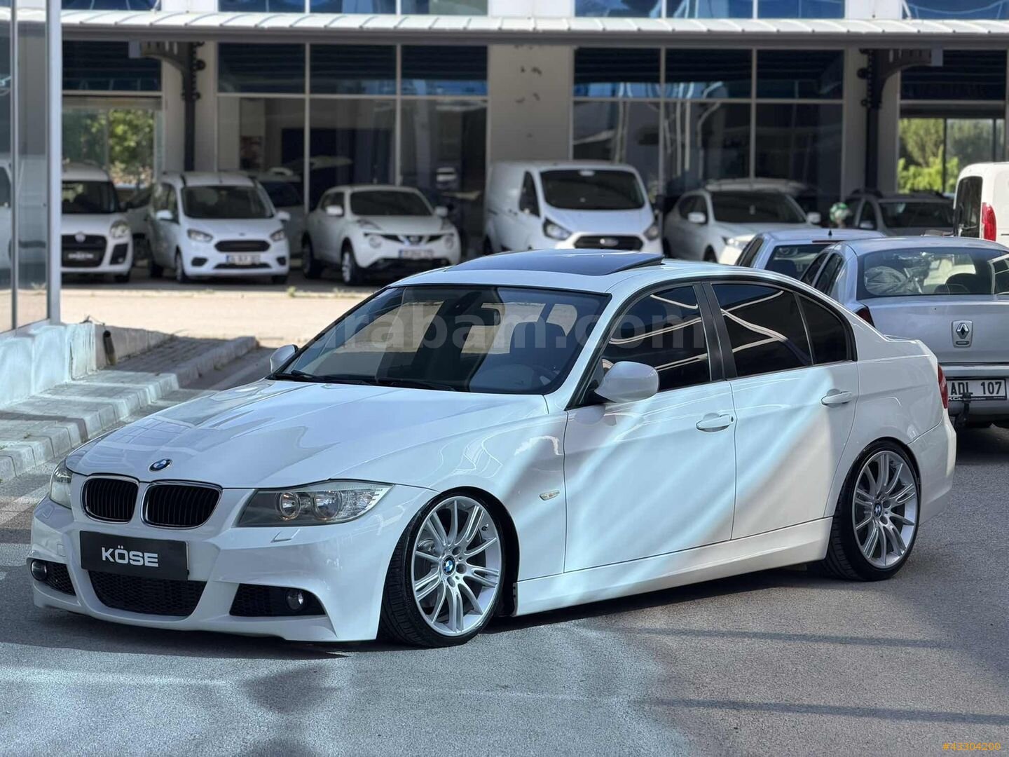 Galeriden BMW 3 Serisi 320d Comfort 2011 Model Denizli 213.000 km Beyaz 3