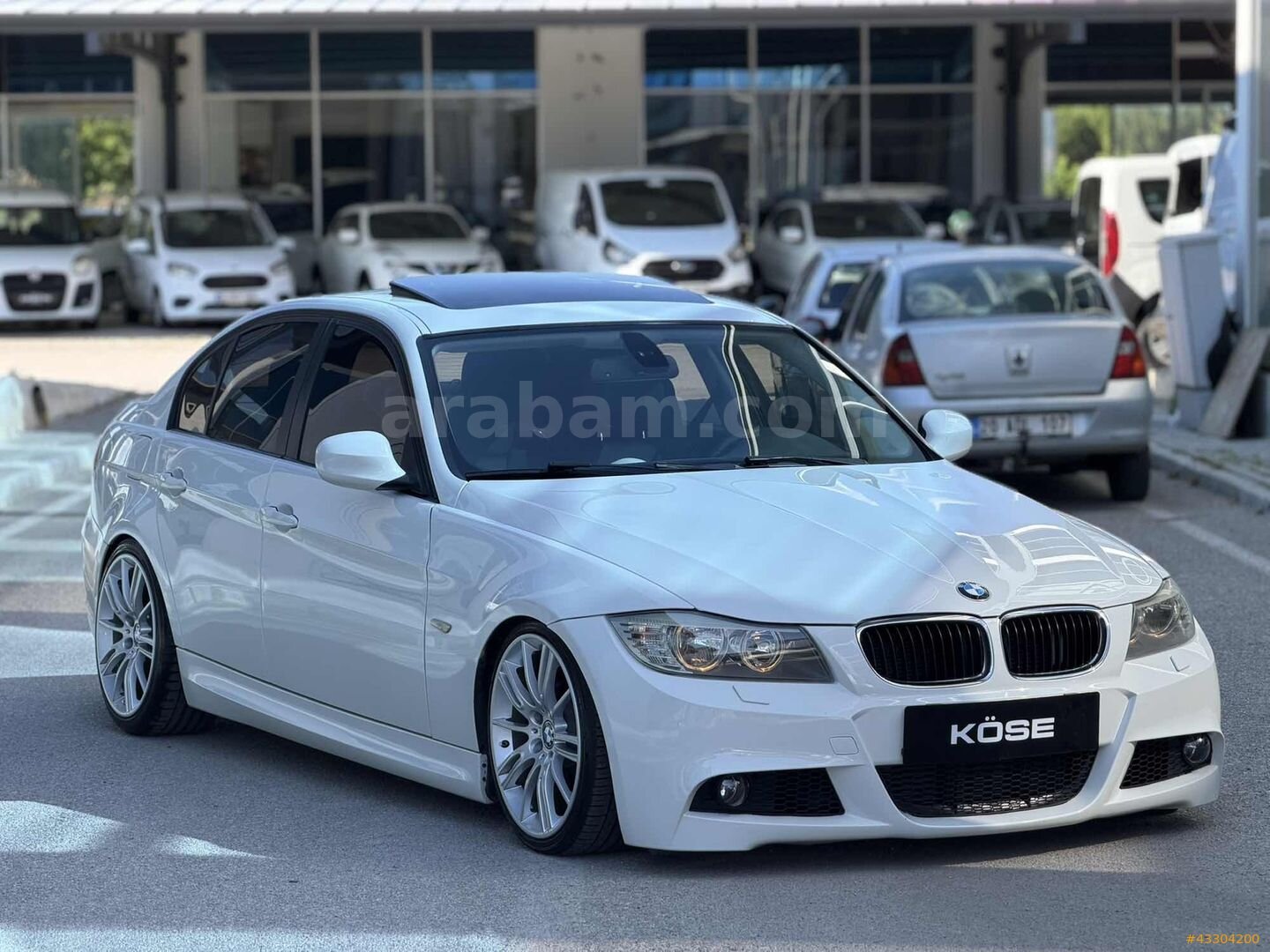 Galeriden BMW 3 Serisi 320d Comfort 2011 Model Denizli 213.000 km Beyaz 1