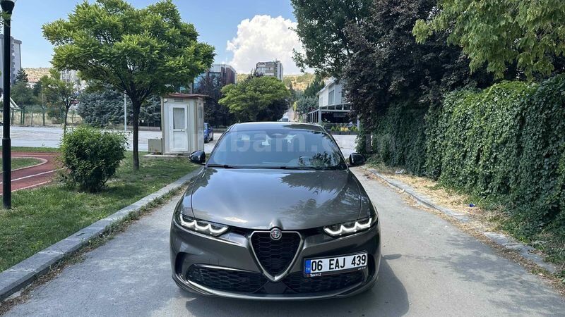 Hatasız Tramersiz Alfa Romeo Tonale - Yetkili Servis Bakımlı