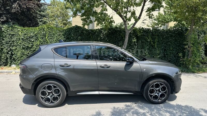 Hatasız Tramersiz Alfa Romeo Tonale - Yetkili Servis Bakımlı 5