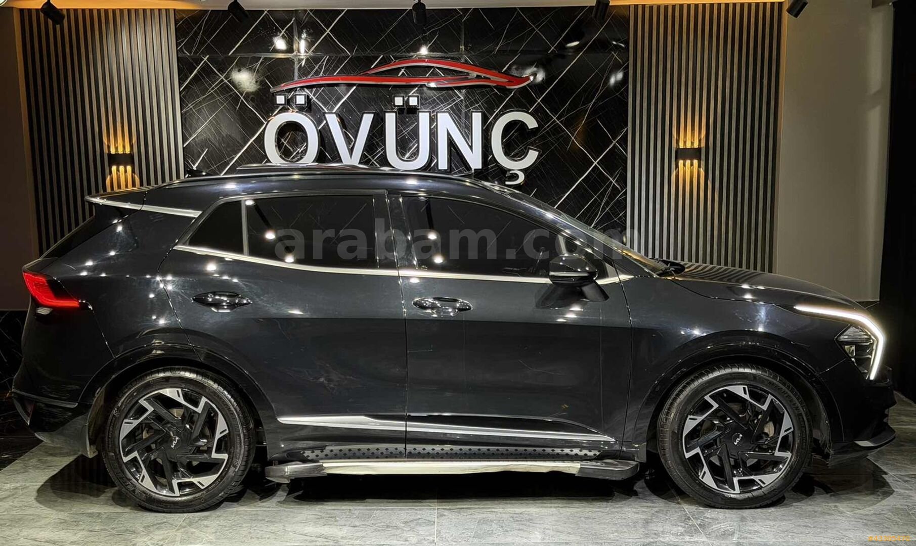ÖVÜNÇ PLAZA'DAN KIA SPORTAGE1.6CRDI HIBRIT Prestige 4X2 CAMTAVAN 5
