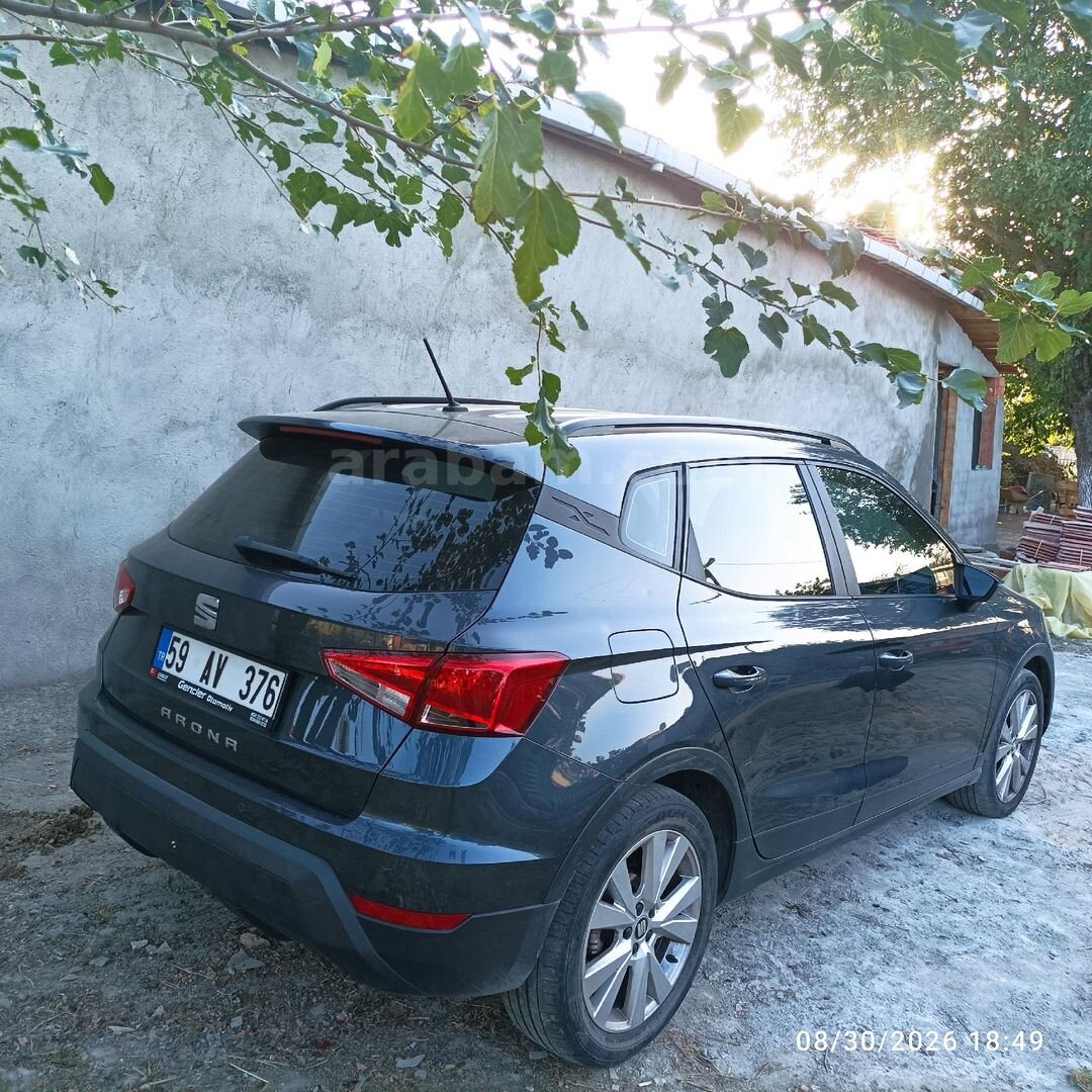 Sahibinden Seat Arona 1.0 EcoTSI Style Plus 2021 Model 4