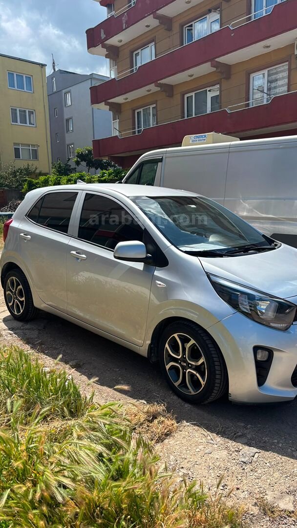Sahibinden Kia Picanto 1.0 MPI 2020 Model Balıkesir 164.313 km Gri (Gümüş) 2