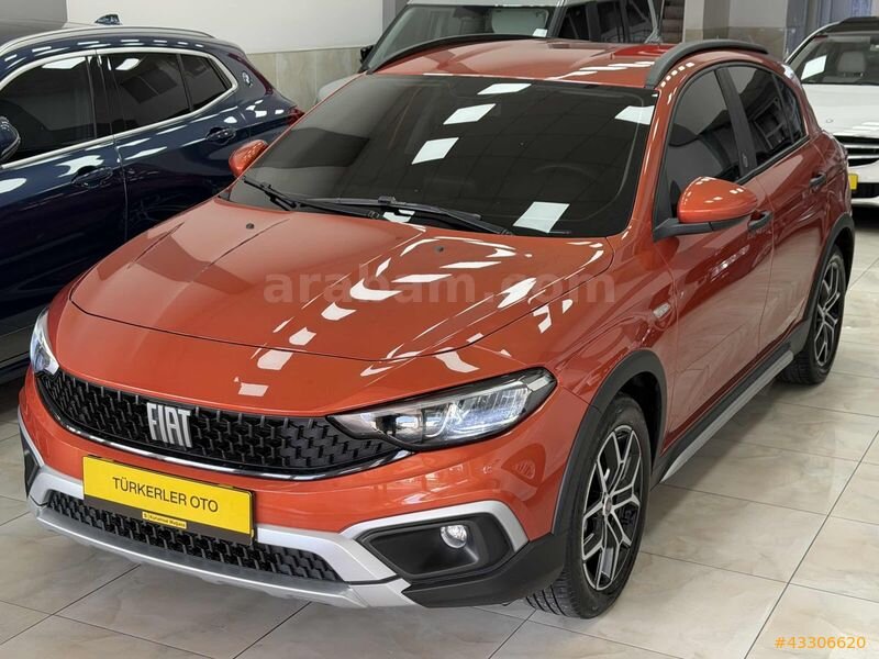 2023 FİAT EGEA CROSS 1.4 FIRE URBAN