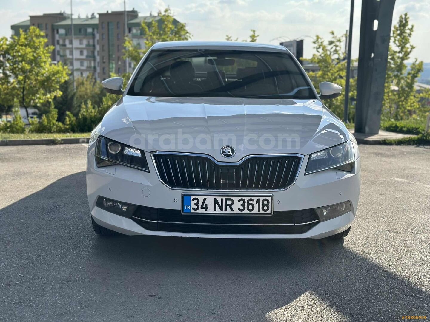 Galeriden Skoda SuperB 1.6 TDI Prestige 2015 Model Ankara 307.000 km Beyaz 5