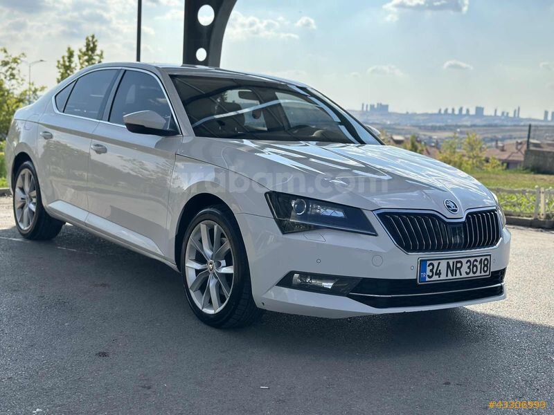Galeriden Skoda SuperB 1.6 TDI Prestige 2015 Model Ankara 307.000 km Beyaz