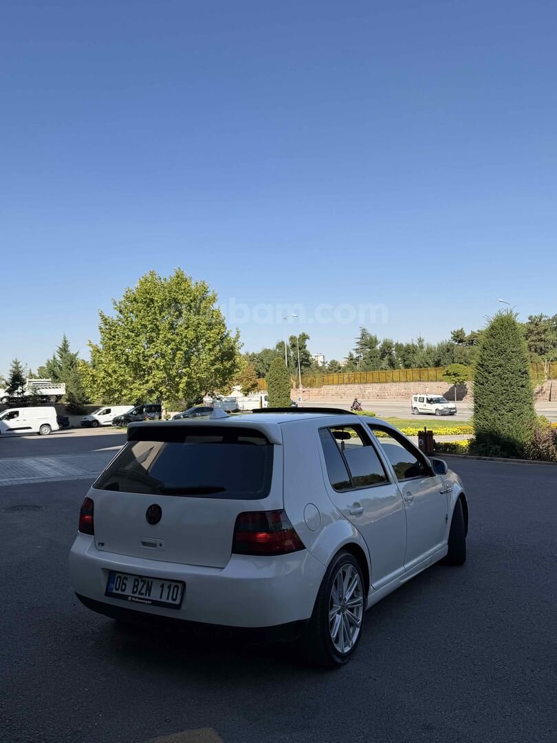 Galeriden Volkswagen Golf 1.6 Comfortline 2001 Model Ankara 328.000 km Beyaz 7