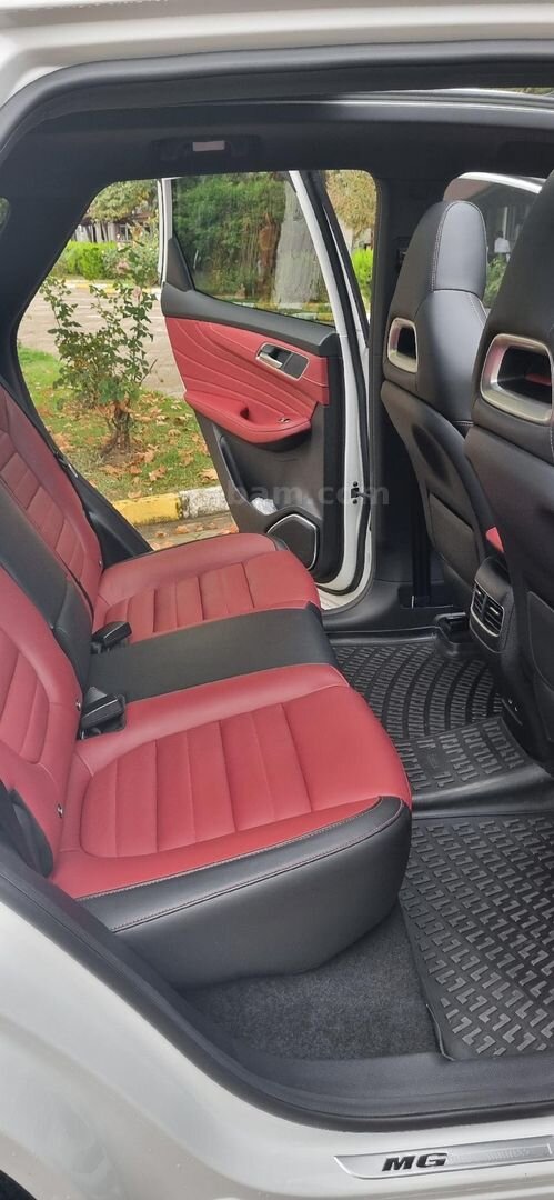 Sahibinden MG HS 1.5 T-GDI Luxury 2023 Model Ordu 42.800 km Beyaz 2
