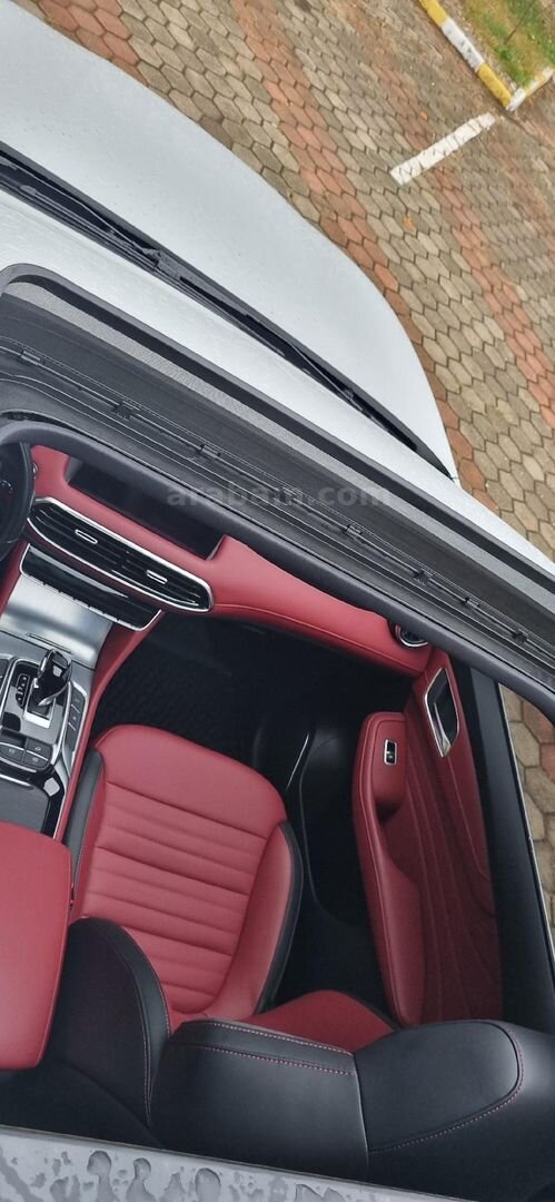 Sahibinden MG HS 1.5 T-GDI Luxury 2023 Model Ordu 42.800 km Beyaz 4
