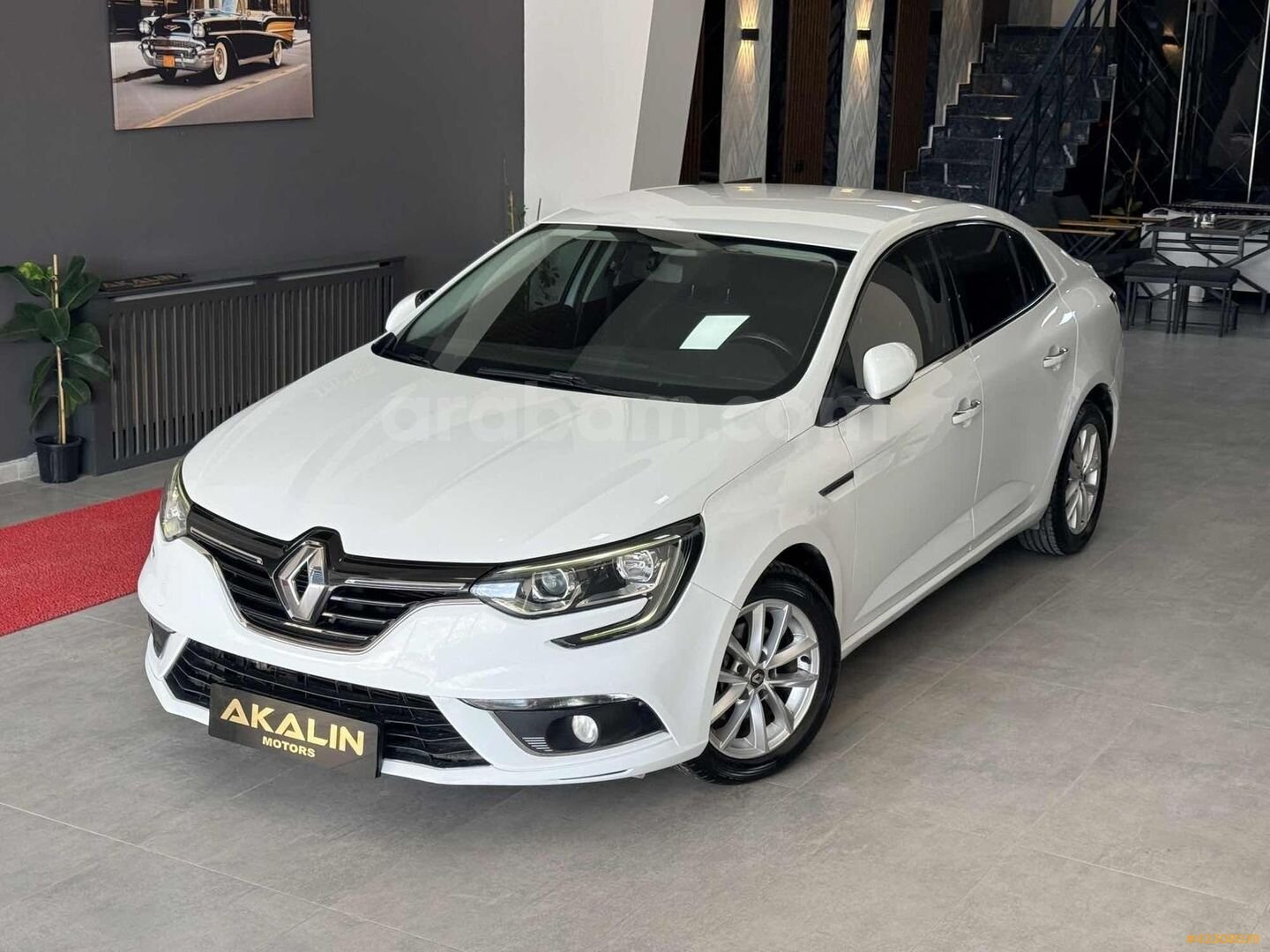 Galeriden Renault Megane 1.5 Blue DCI Touch 2020 Model Aksaray 130.000 km Beyaz 5