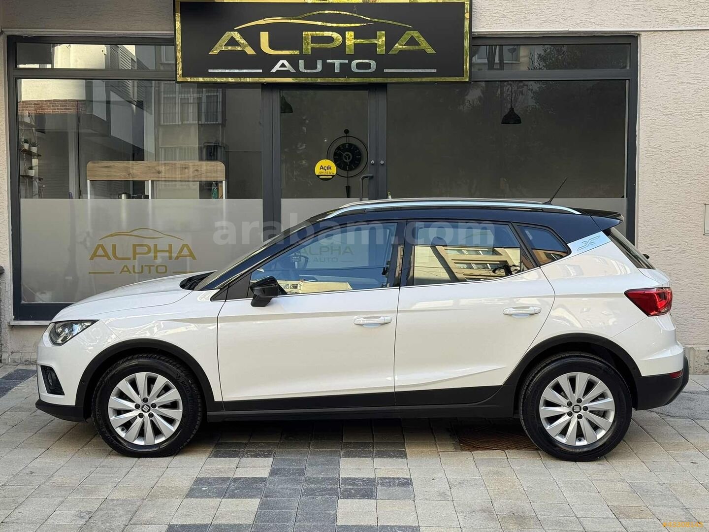 Galeriden Seat Arona 1.0 EcoTSI Xcellence 2020 Model İstanbul 91.000 km Beyaz 5