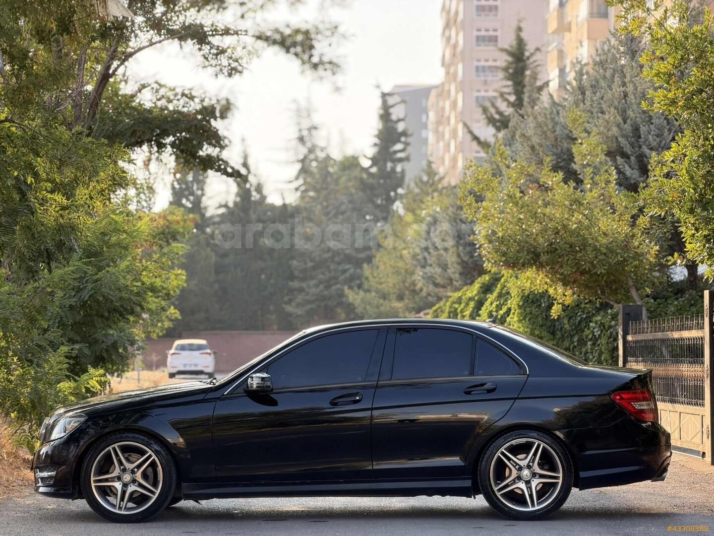 Galeriden Mercedes - Benz C 180 BlueEFFICIENCY AMG 2011 Model Kahramanmaraş 283.000 km Siyah 6