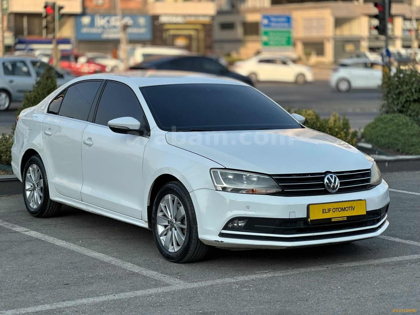 Galeriden Volkswagen Jetta 1.6 TDi Comfortline 2014 Model Gaziantep 281.000 km Beyaz 1