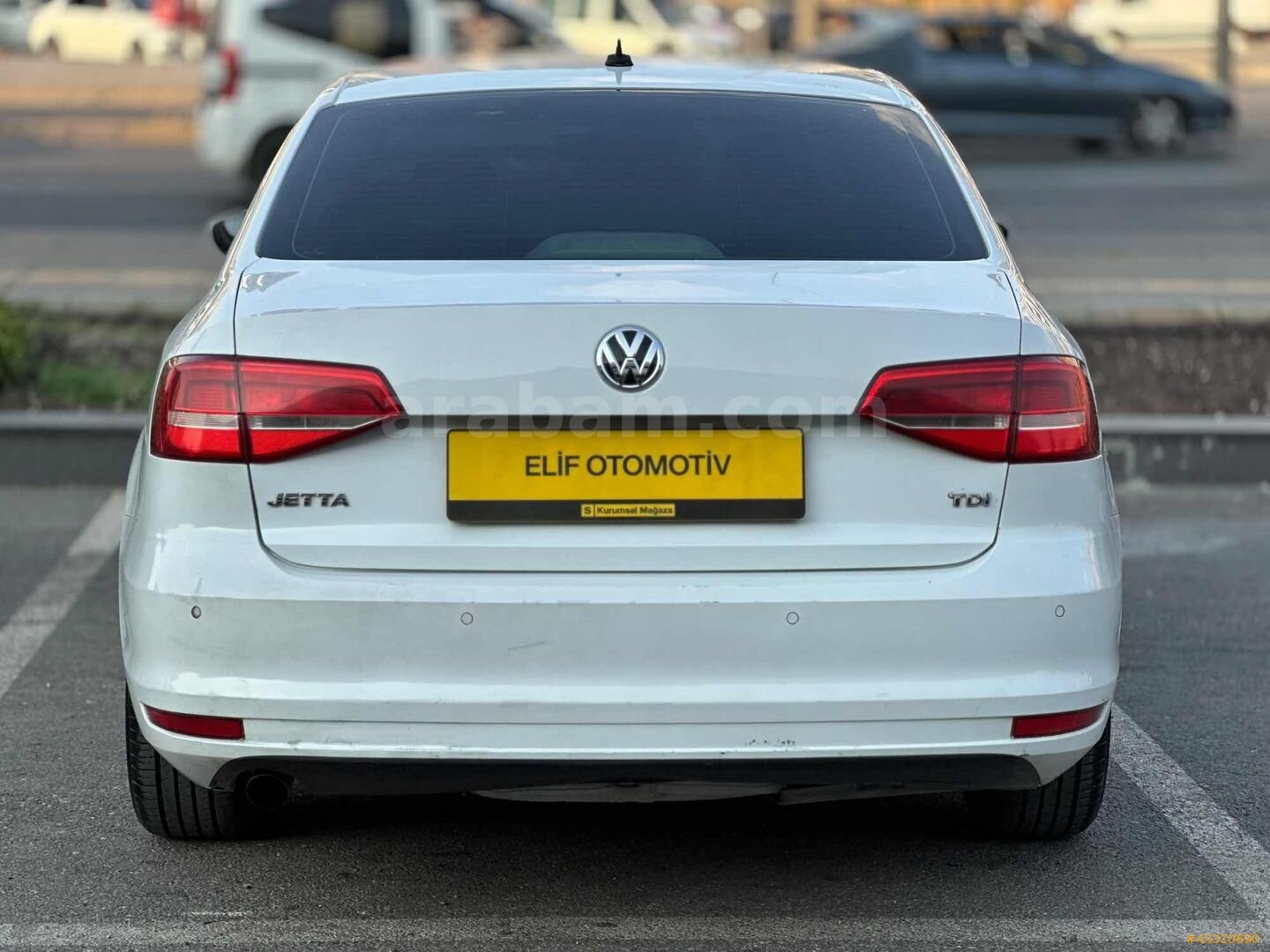Galeriden Volkswagen Jetta 1.6 TDi Comfortline 2014 Model Gaziantep 281.000 km Beyaz 6