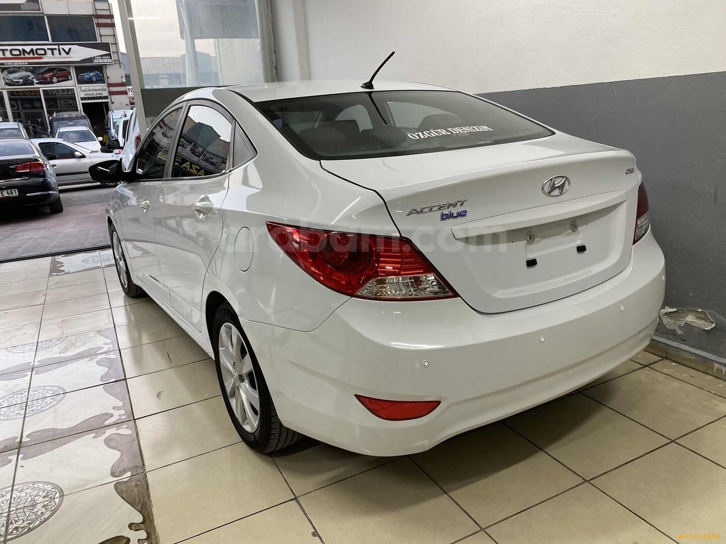 Galeriden Hyundai Accent Blue 1.6 CRDI Mode Plus 2018 Model Gaziantep 281.000 km Beyaz 4