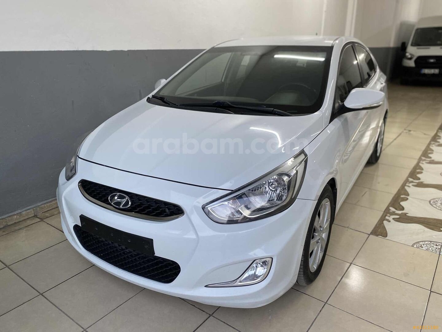 Galeriden Hyundai Accent Blue 1.6 CRDI Mode Plus 2018 Model Gaziantep 281.000 km Beyaz 3