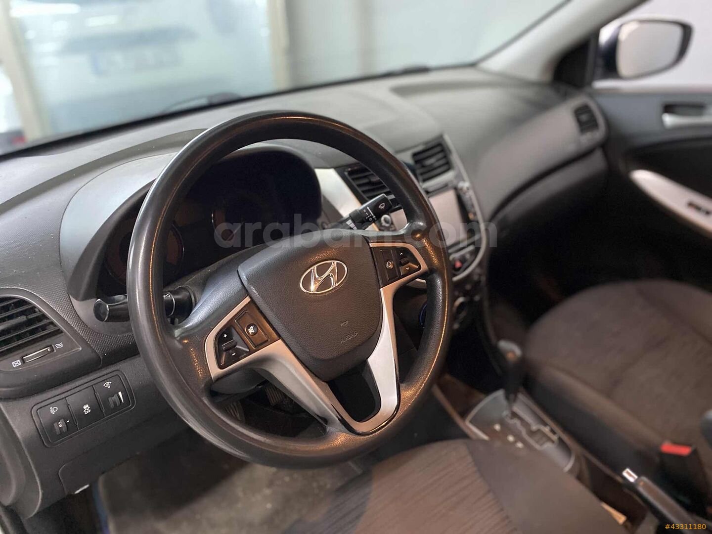 Galeriden Hyundai Accent Blue 1.6 CRDI Mode Plus 2018 Model Gaziantep 281.000 km Beyaz 5