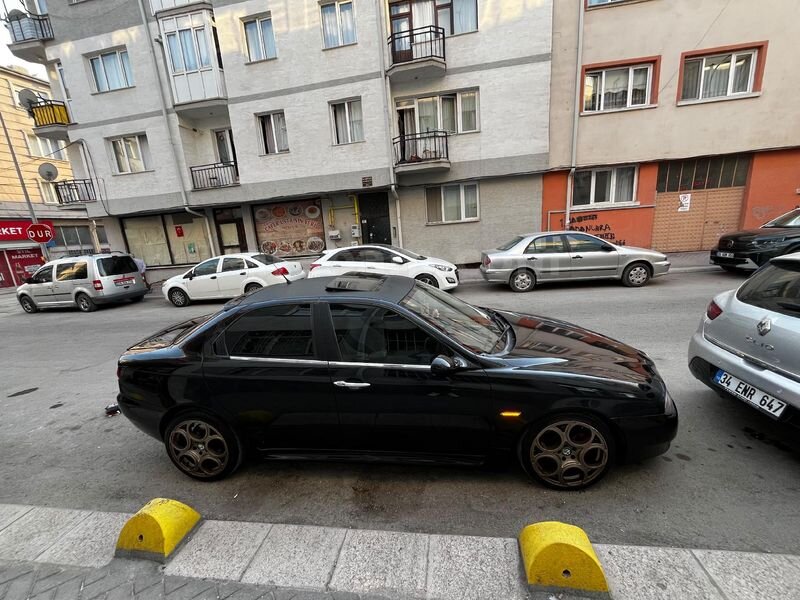 Sahibinden Alfa Romeo 156 1.6 TS Progression 2005 Model 225.000 km Siyah 4
