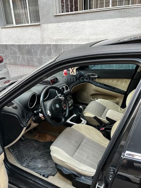 Sahibinden Alfa Romeo 156 1.6 TS Progression 2005 Model 225.000 km Siyah 7