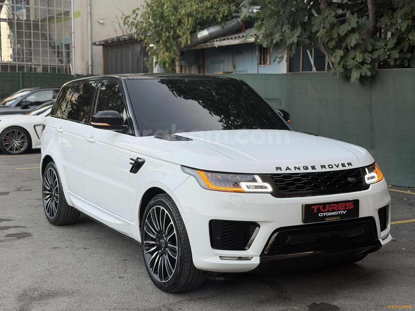 TURES OTOMOTİVDEN 2013 ORJ RANGE ROVER. 2.050.000 TL KREDİ 36 AY 5
