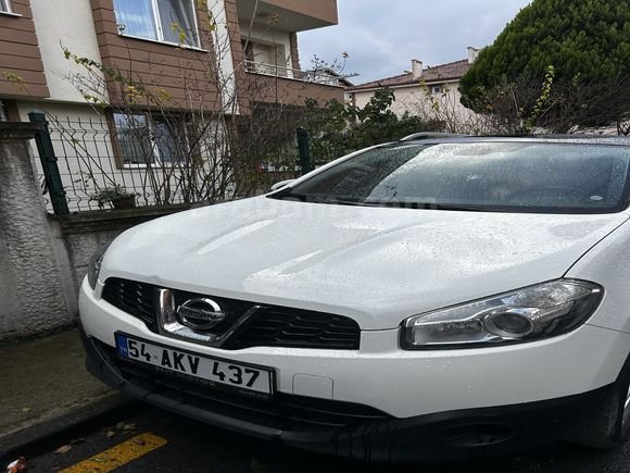 Sahibinden Nissan Qashqai 1.6 Tekna Pack 2012 Model Sakarya