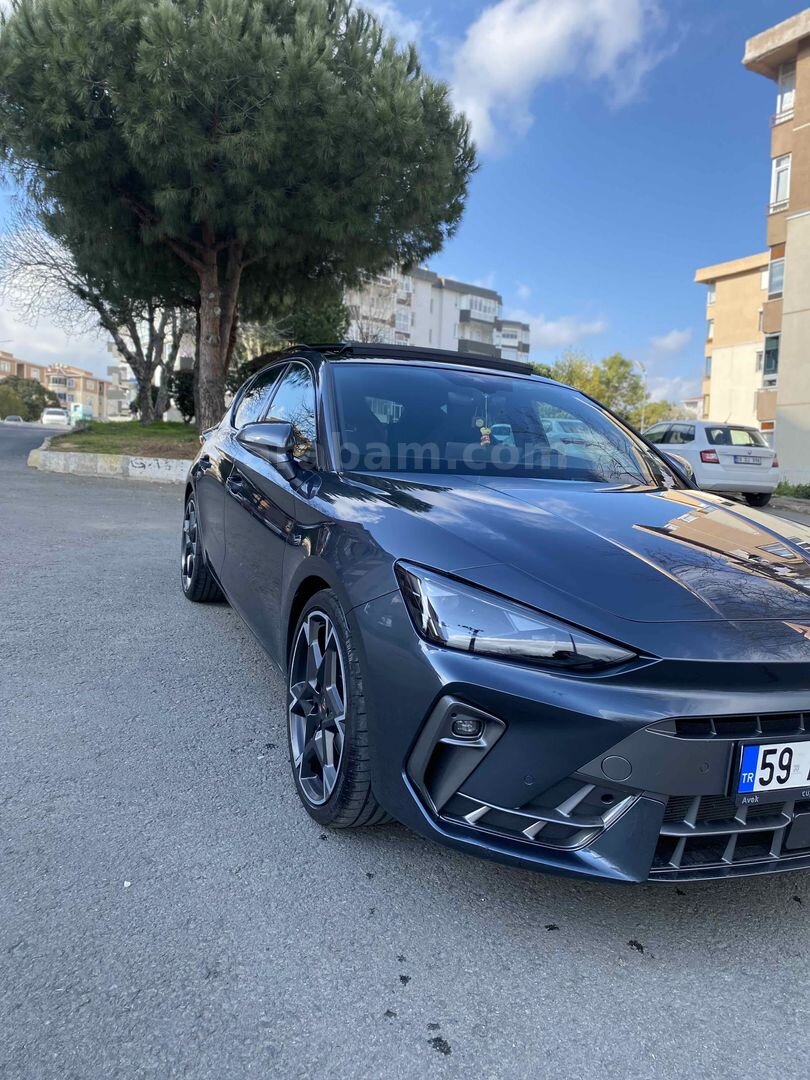 Sahibinden Cupra Leon 1.5 eTSI VZ Line 2024 Model Tekirdağ 22.200 km Gri 3