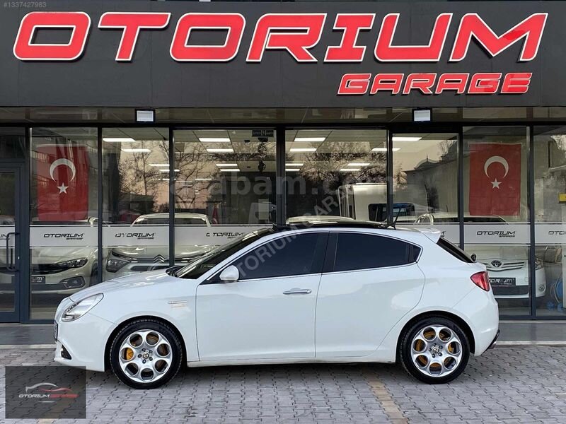 OTORIUM-2012 Giulietta 1.4 TB 170 Hp TCT -Değişensiz-Cam Tavan 3
