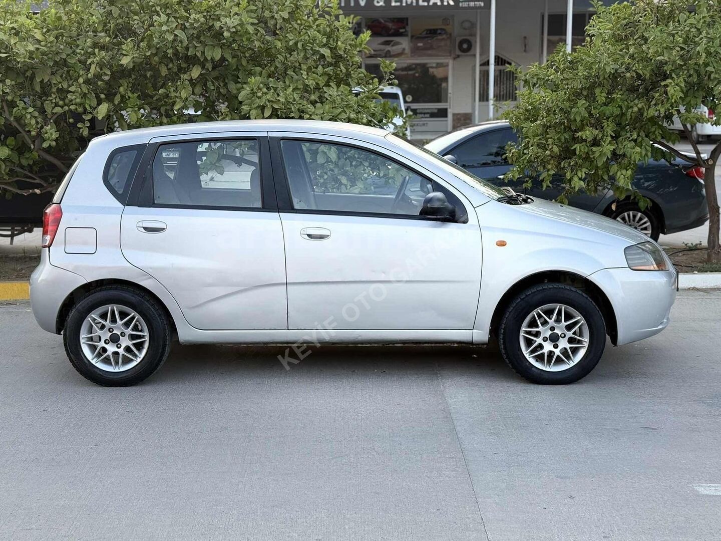 Galeriden Chevrolet Kalos 1.2 SE 2005 Model Antalya 279.000 km Gri 7