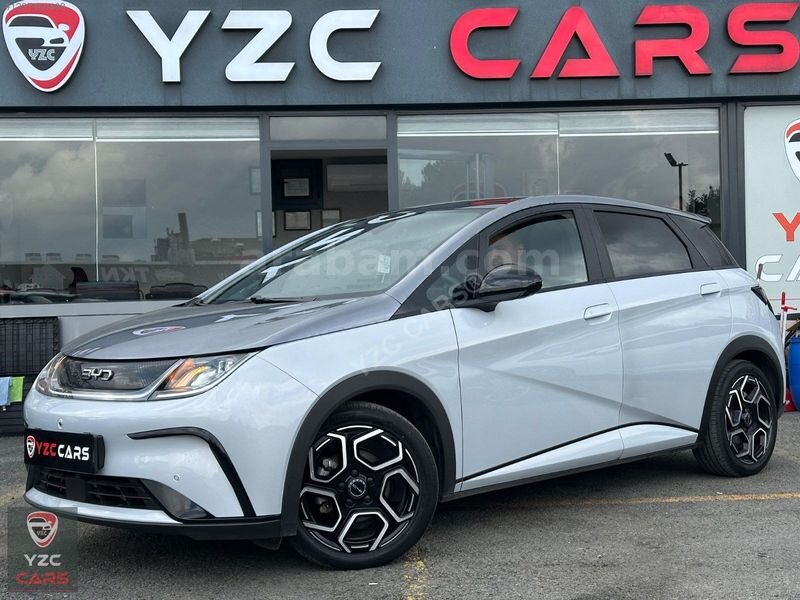 Galeriden BYD Dolphin Standart 2024 Model İstanbul 25.000 km Gri