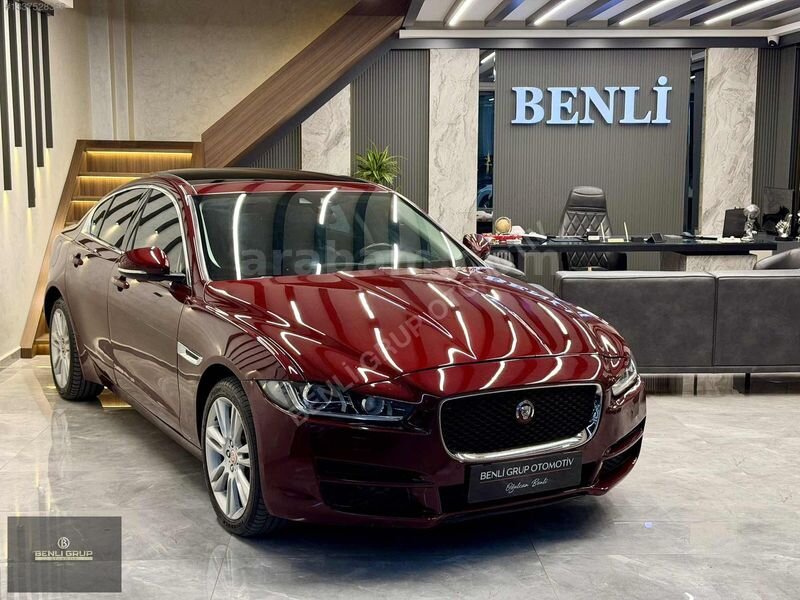 Galeriden Jaguar XE 2.0 Prestige 2015 Model Ankara 90.000 km Bordo