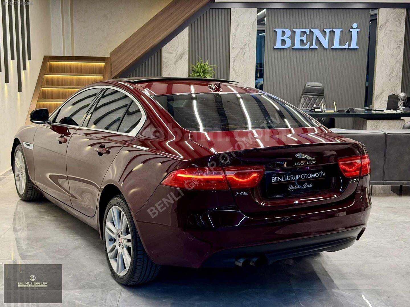 Galeriden Jaguar XE 2.0 Prestige 2015 Model Ankara 90.000 km Bordo 4