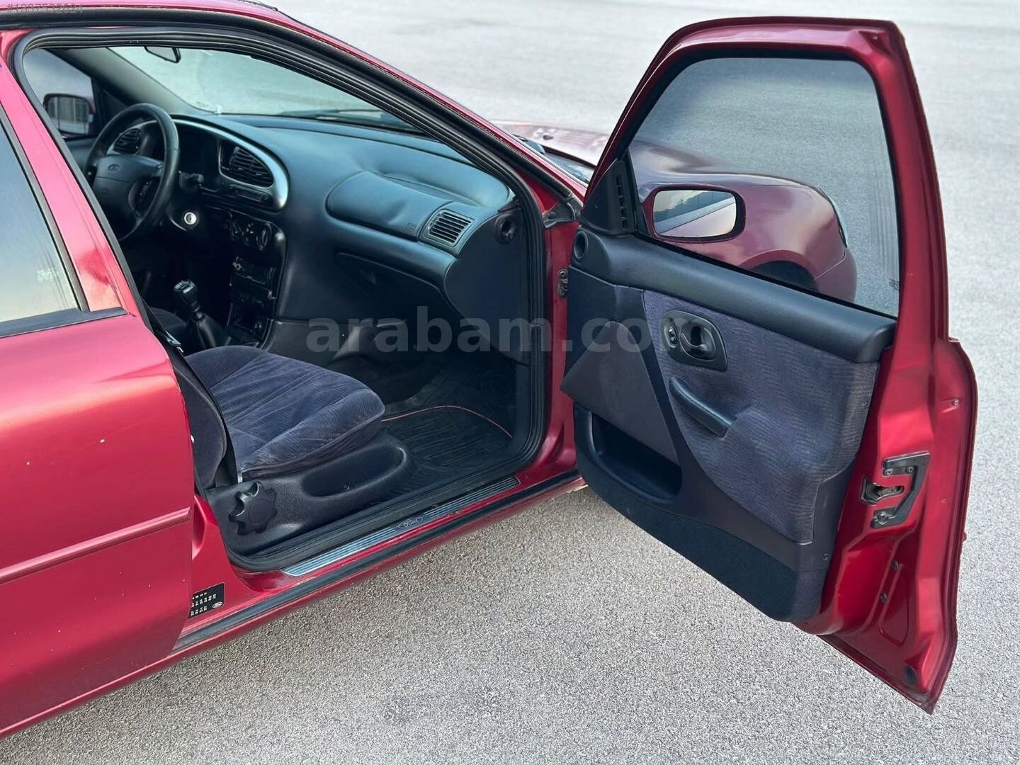 Galeriden Ford Mondeo 2.0 Ghia 1997 Model Çorum 410.000 km Bordo 7