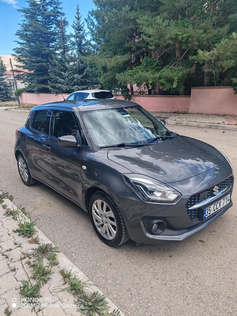 Sahibinden Suzuki Swift 1.2 Hibrit GL Techno 2021 Model 1