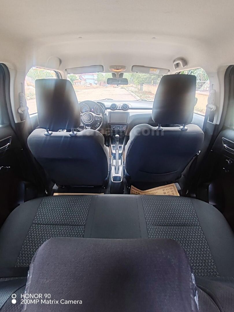 Sahibinden Suzuki Swift 1.2 Hibrit GL Techno 2021 Model 7