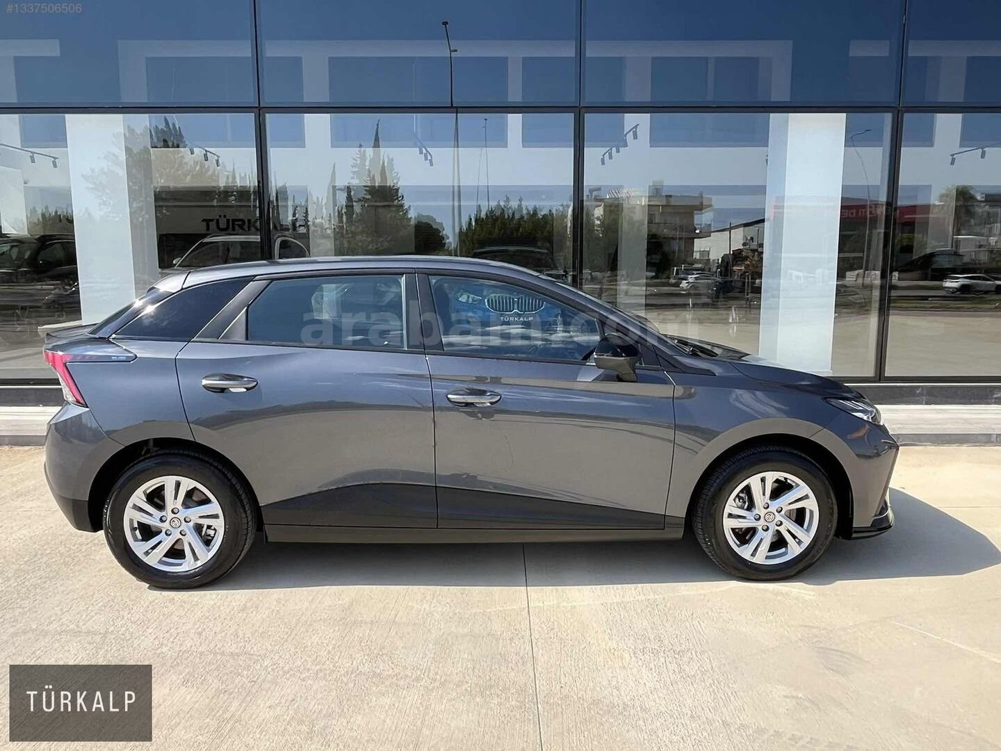 Galeriden MG MG4 Comfort 2023 Model Antalya 46.000 km Gri 7