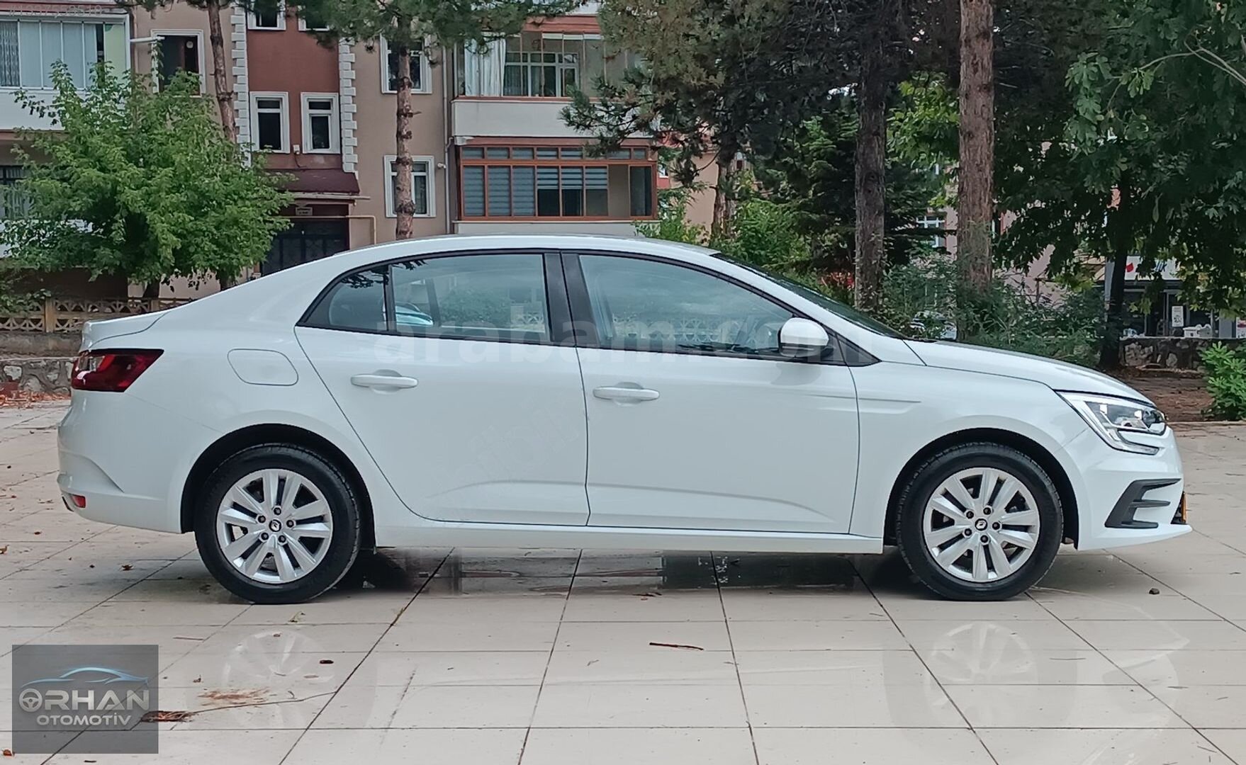 Galeriden Renault Megane 1.3 TCe Touch 2025 Model Karabük 40.598 km Beyaz 4