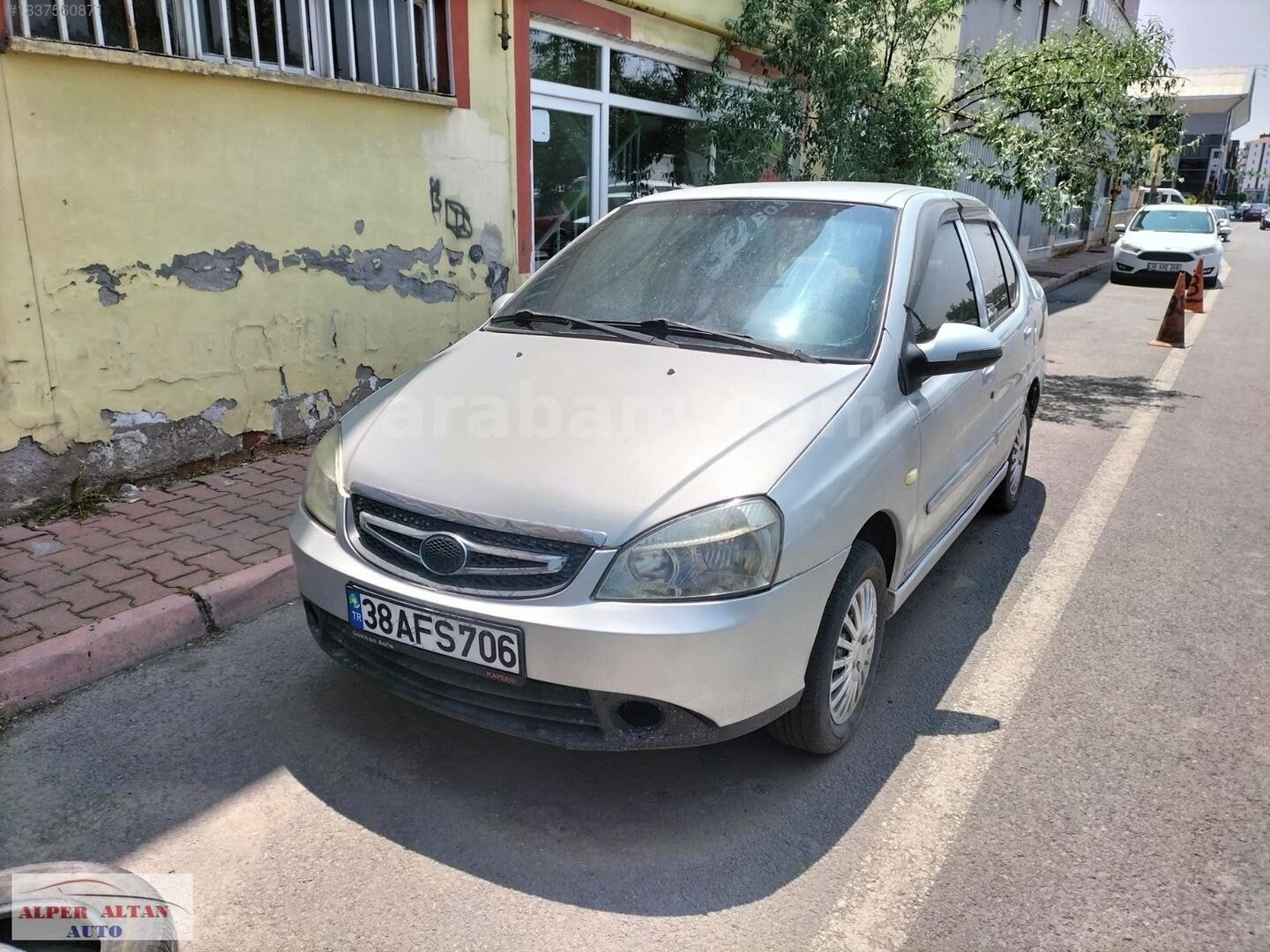 Galeriden Tata Indigo 1.4 TDI Comfort 2008 Model Kayseri 288.000 km Gri 4