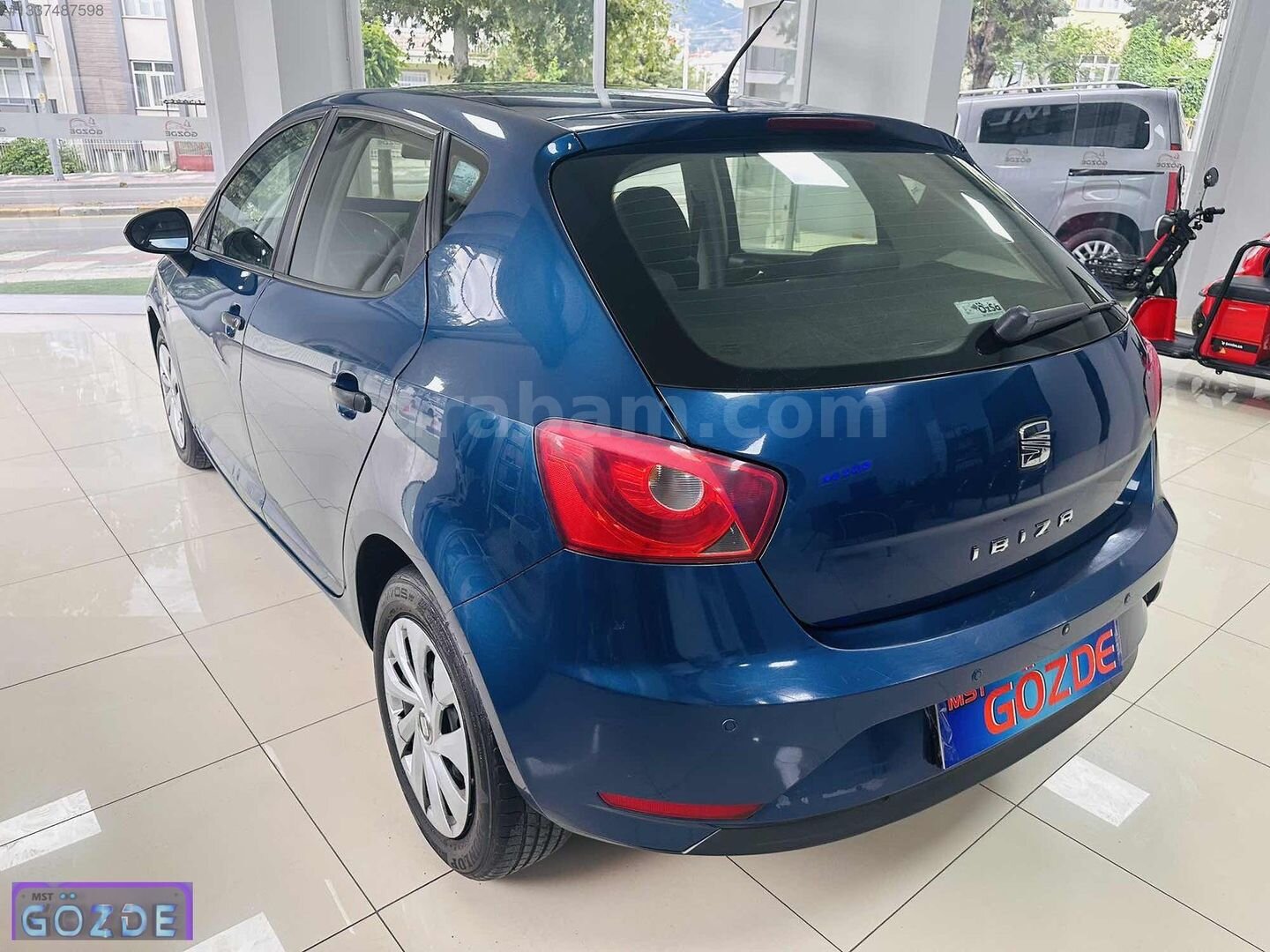 Galeriden Seat Ibiza 1.2 TSI Reference 2013 Model Isparta 199.000 km Lacivert 4