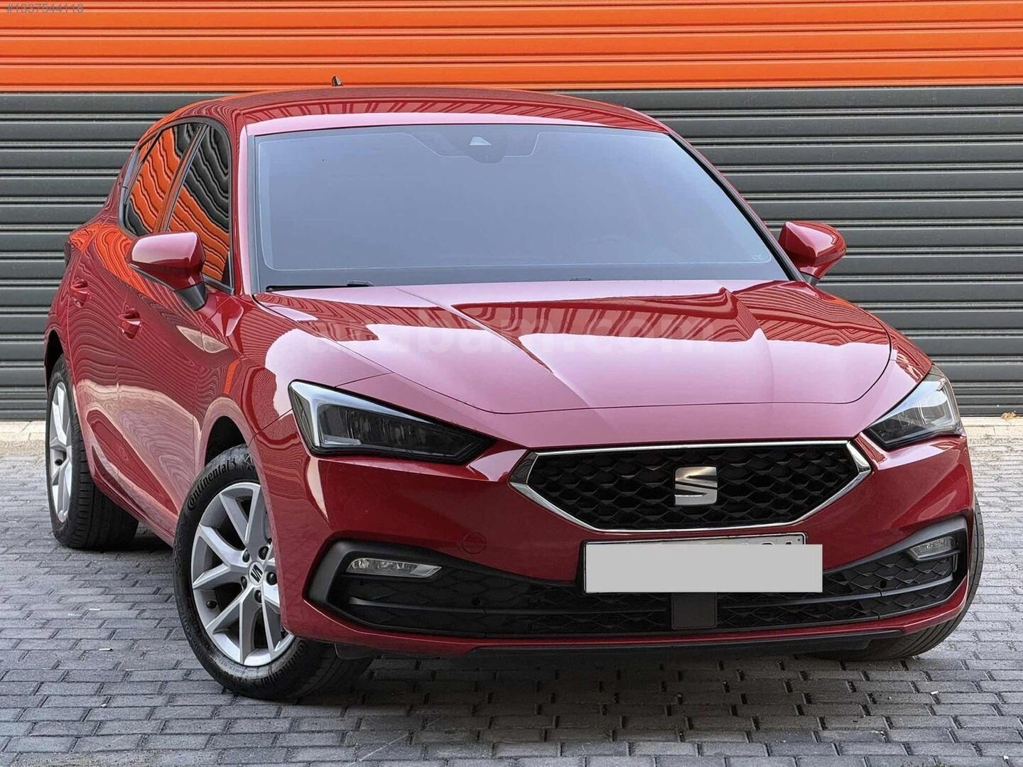 Galeriden Seat Leon 1.0 TSI Style 2021 Model Adana 145.000 km Kırmızı 2
