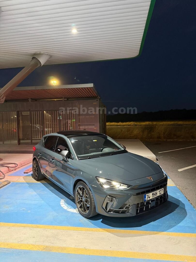 Sahibinden Cupra Leon 1.5 eTSI Standart 2024 Model İstanbul 6.002 km Mavi 4