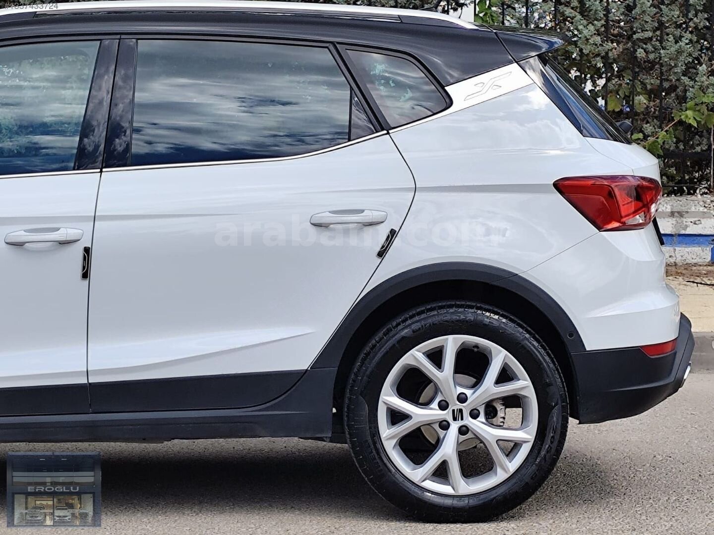 Galeriden Seat Arona 1.0 EcoTSI FR 2024 Model Aksaray 30.000 km Beyaz 5