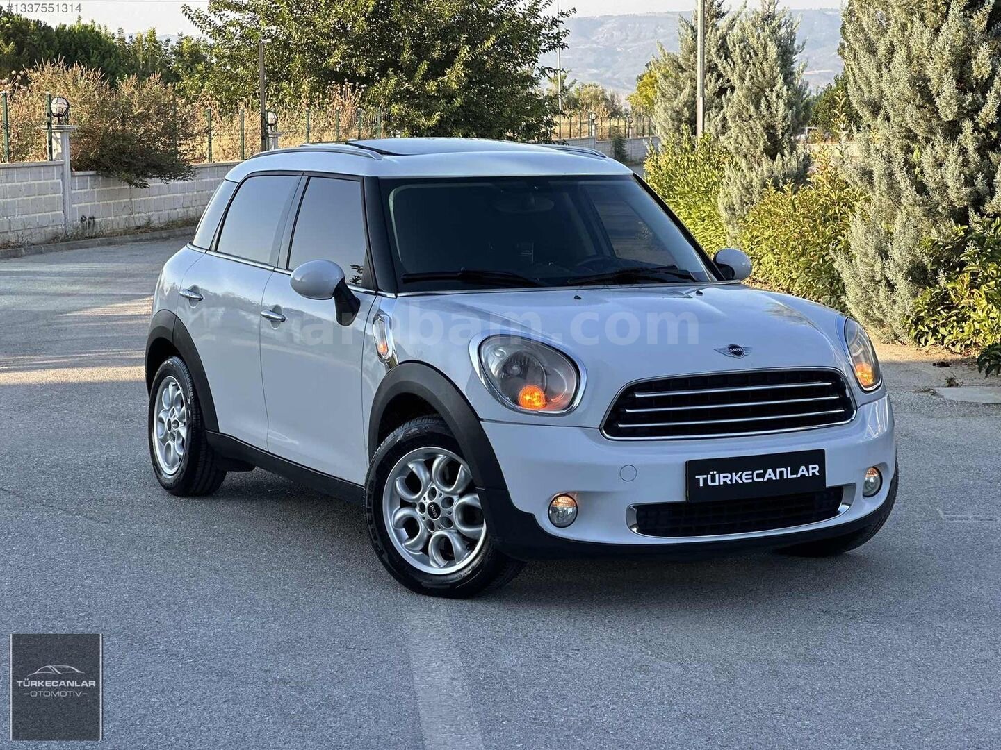 TÜRKECANLAR'DAN 2011 MİNİ COOPER COUNTRYMAN CAM TAVAN 180.000 KM 2