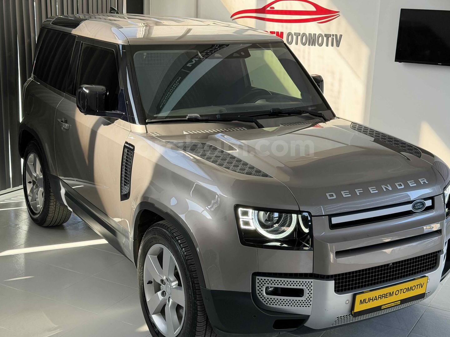 Galeriden Land Rover Defender 90 3.0 D 2022 Model Bursa 49.000 km Kahverengi 4
