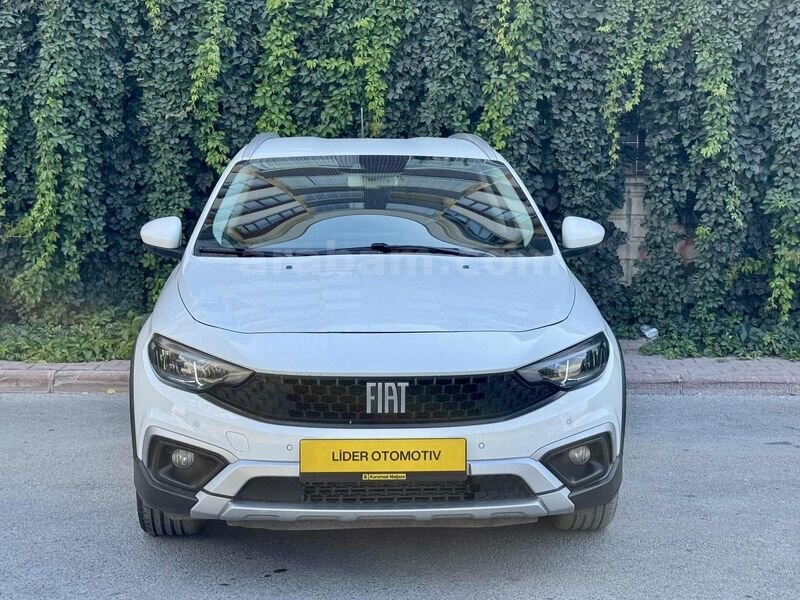 2023 FİAT EGEA CROSS LOUNGE FULL OTOMATİK VİTES HATASIZ BOYASIZ